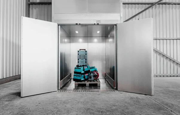 „BKG cargo+ TOWER“ – krovininis keltuvas su nepriklausomu rėmu