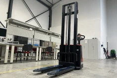 HELI CDD 12–15 J-LI elektrinis rietuvas