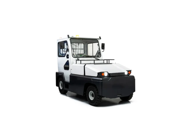 CESAB TE301 keturratis elektrinis vilkikas