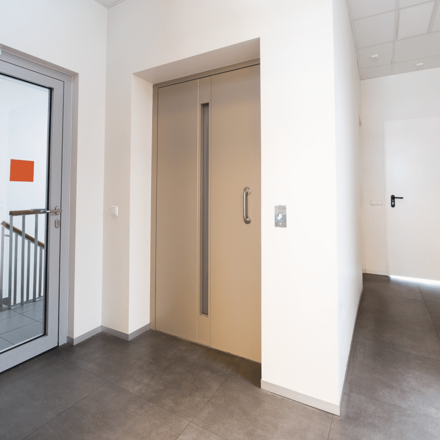 K410 keltuvas į esamą šachtą